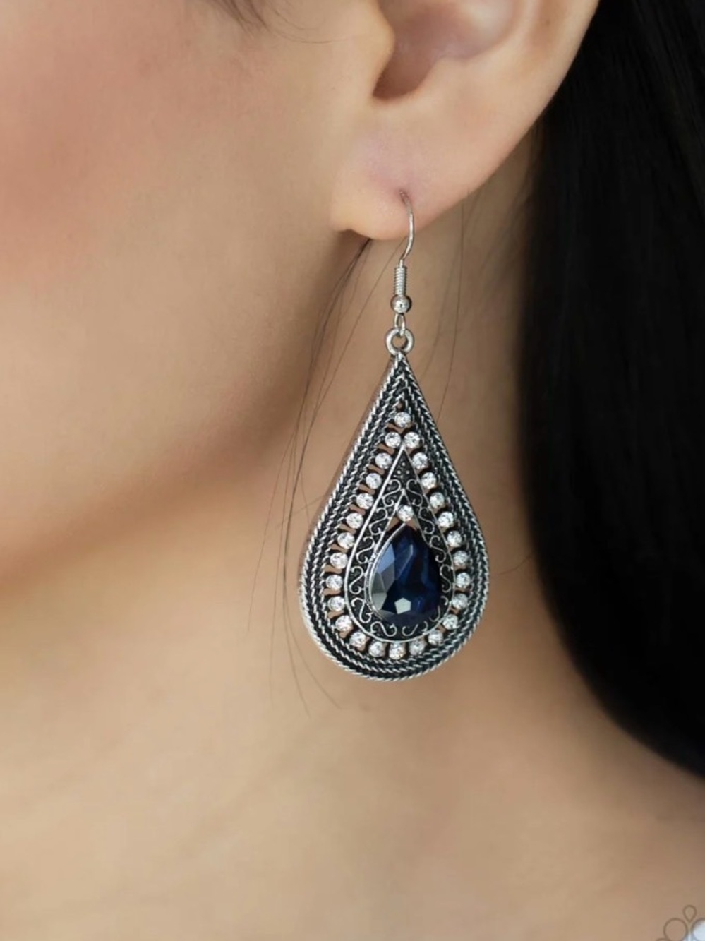 Metro Masquerade - blue - Paparazzi earrings